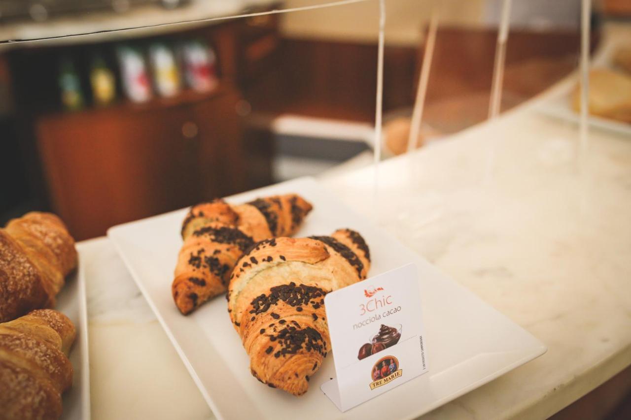 Hotel Posta Cecina  Εξωτερικό φωτογραφία