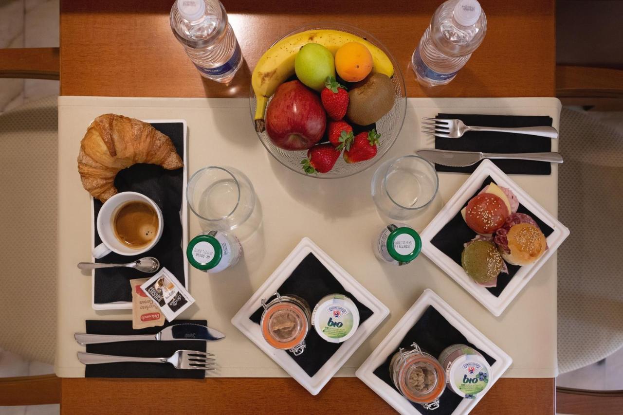 Hotel Posta Cecina  Εξωτερικό φωτογραφία