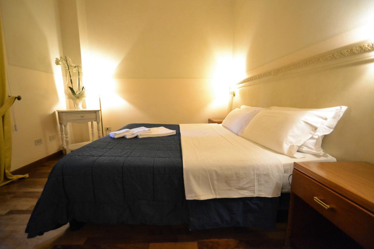 Hotel Posta Cecina  Εξωτερικό φωτογραφία
