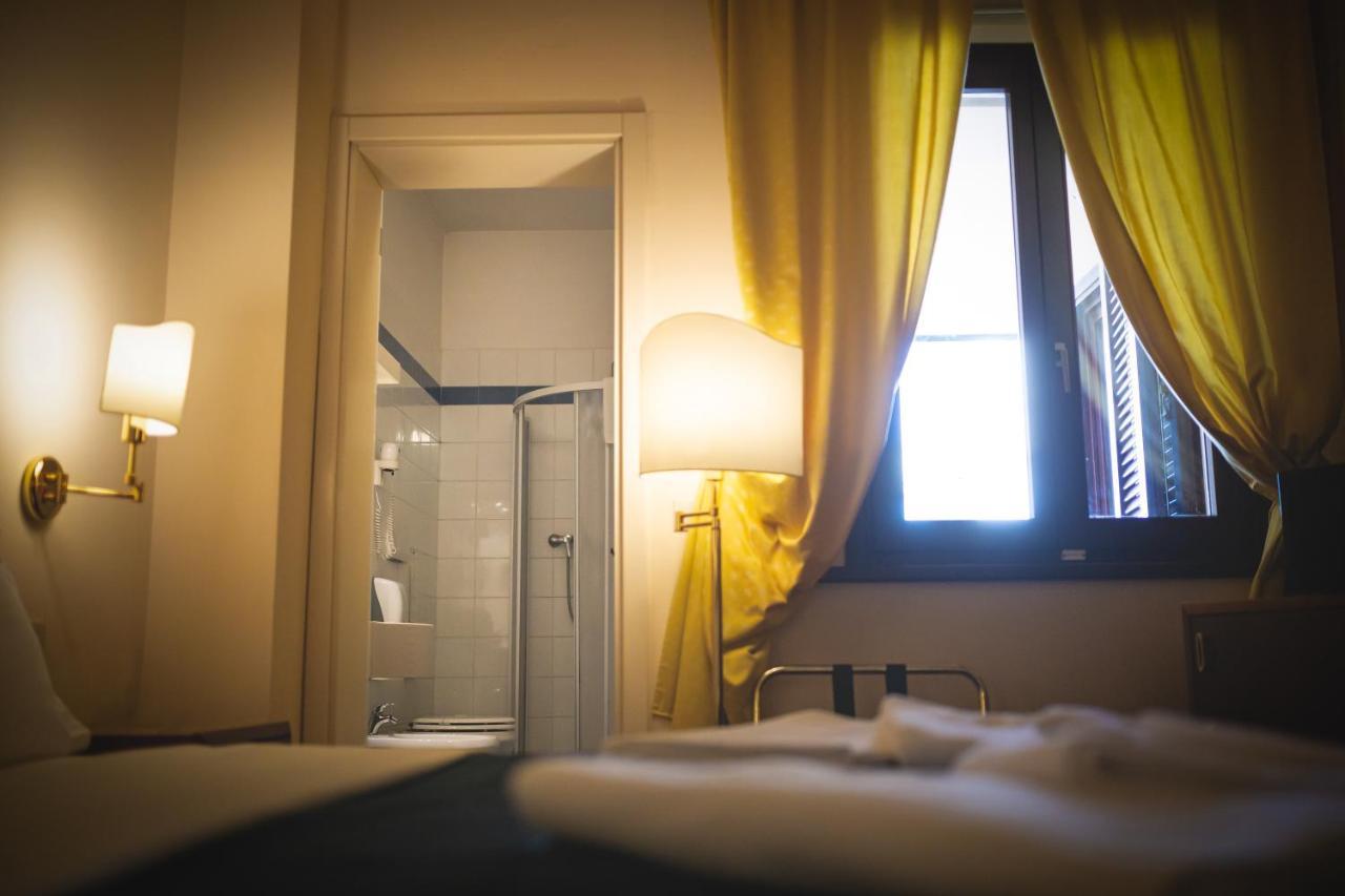 Hotel Posta Cecina  Εξωτερικό φωτογραφία