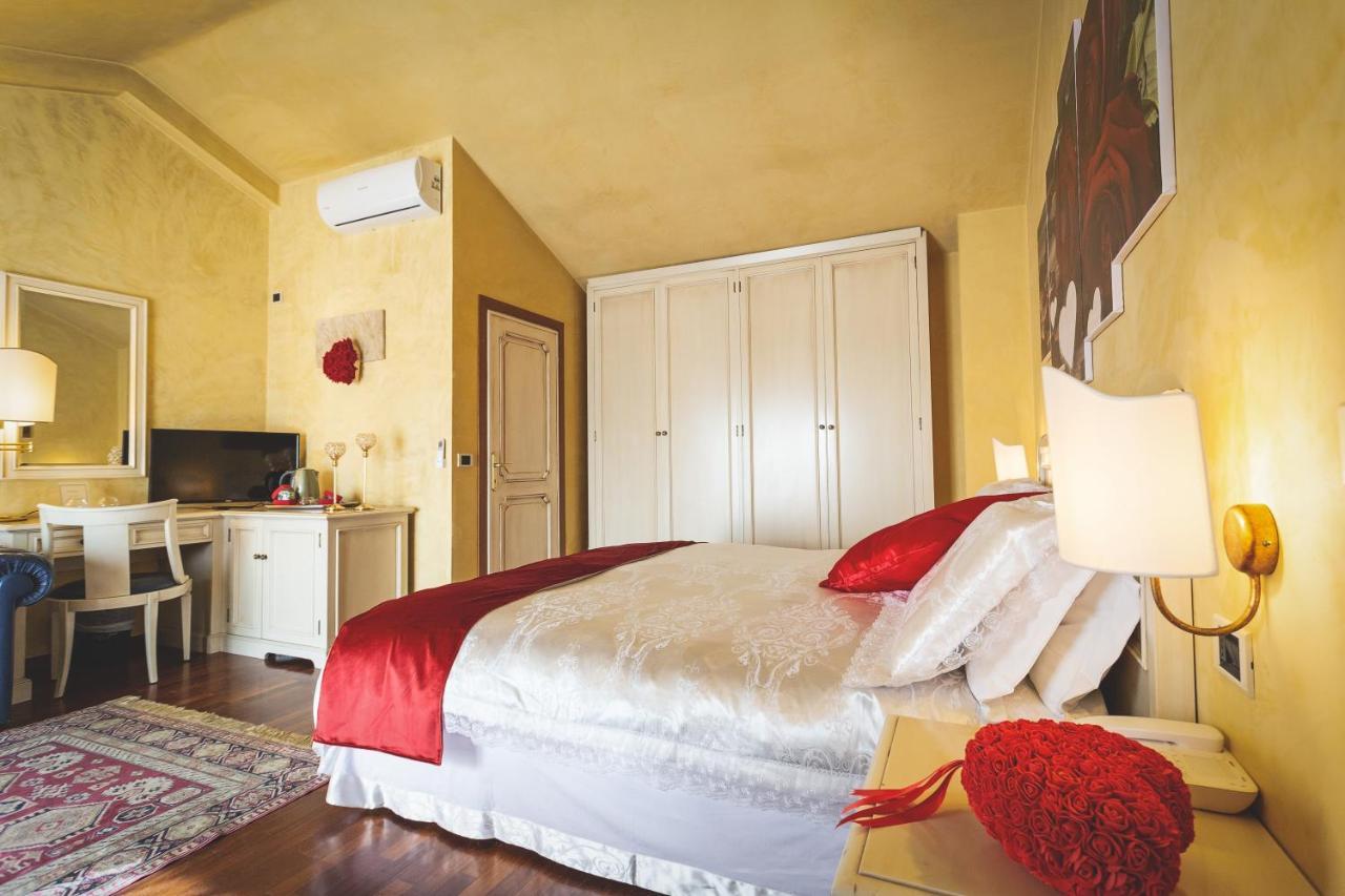 Hotel Posta Cecina  Εξωτερικό φωτογραφία