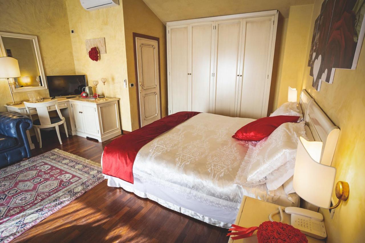 Hotel Posta Cecina  Εξωτερικό φωτογραφία