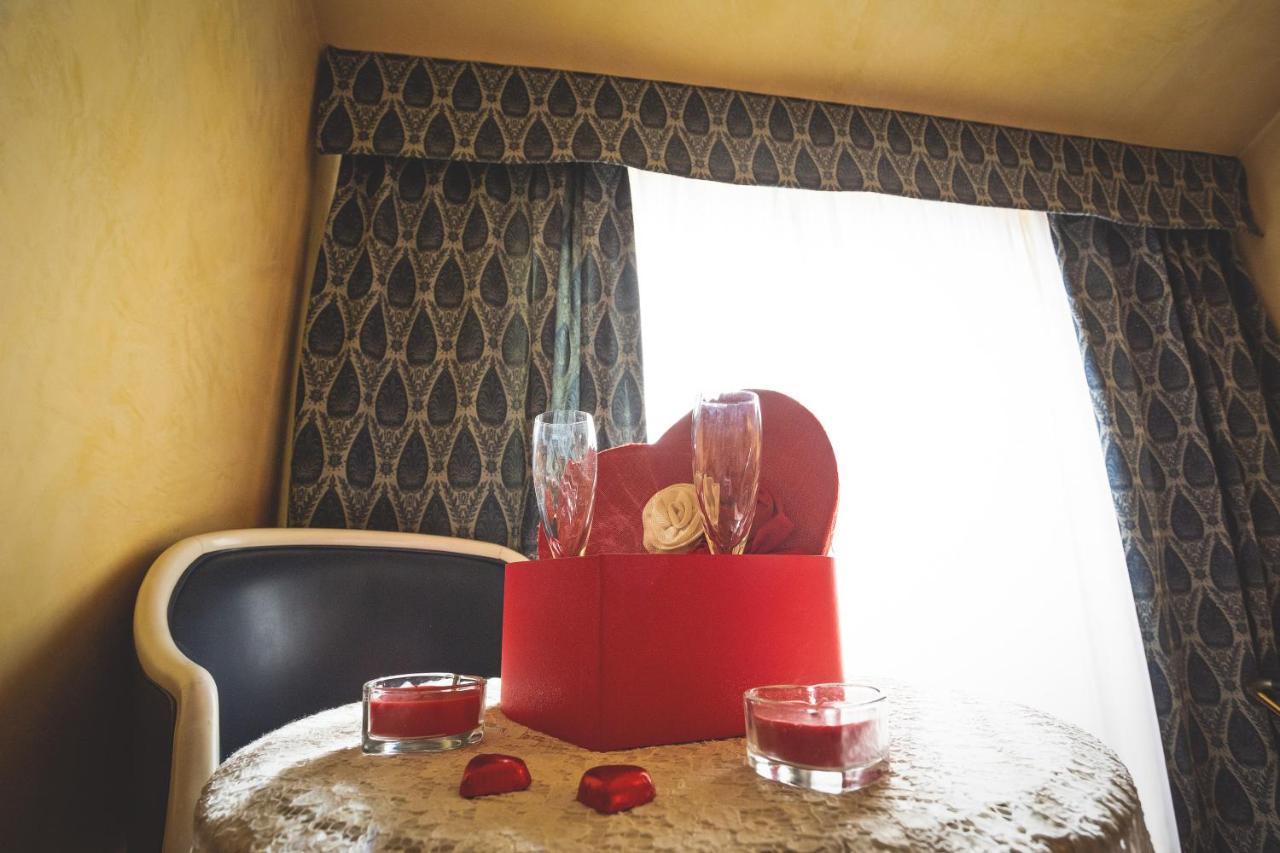 Hotel Posta Cecina  Εξωτερικό φωτογραφία
