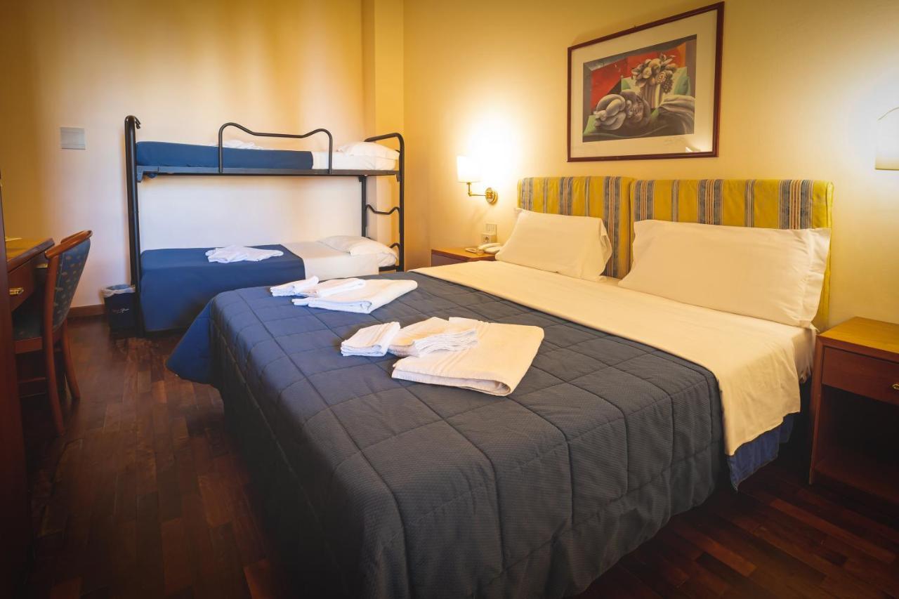 Hotel Posta Cecina  Εξωτερικό φωτογραφία