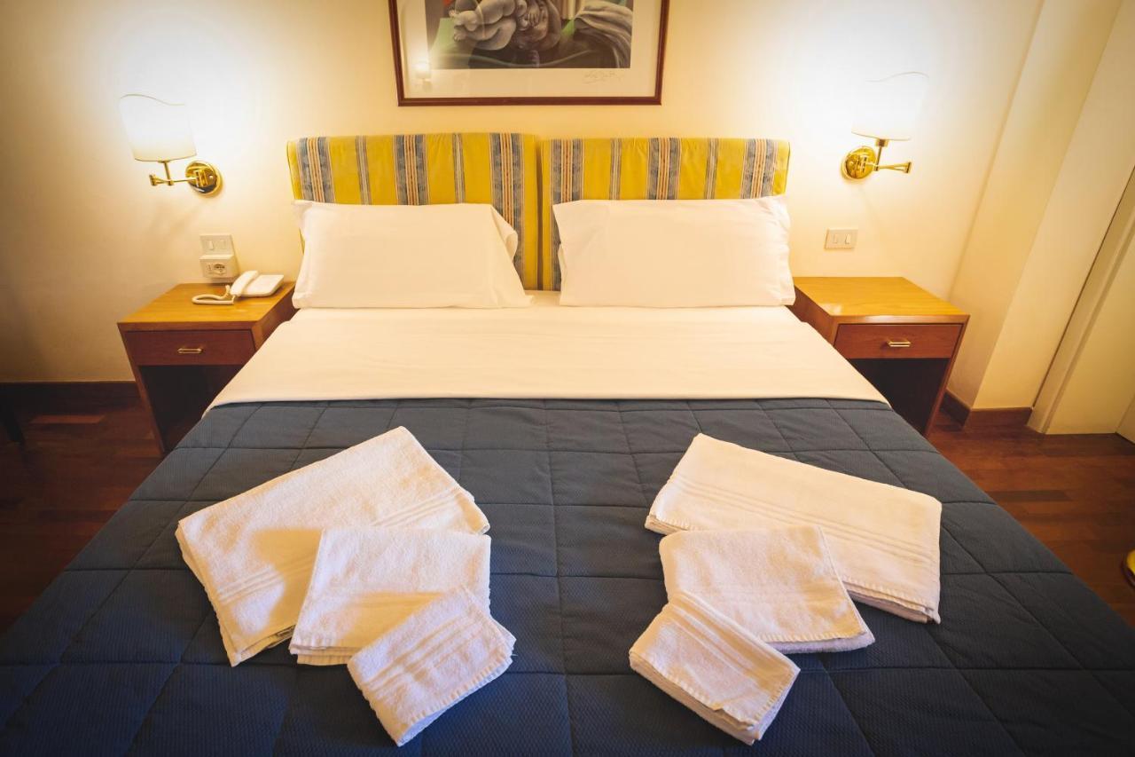 Hotel Posta Cecina  Εξωτερικό φωτογραφία